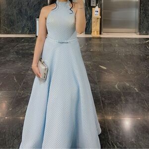 Elegant Blue Halter Maxi Dress